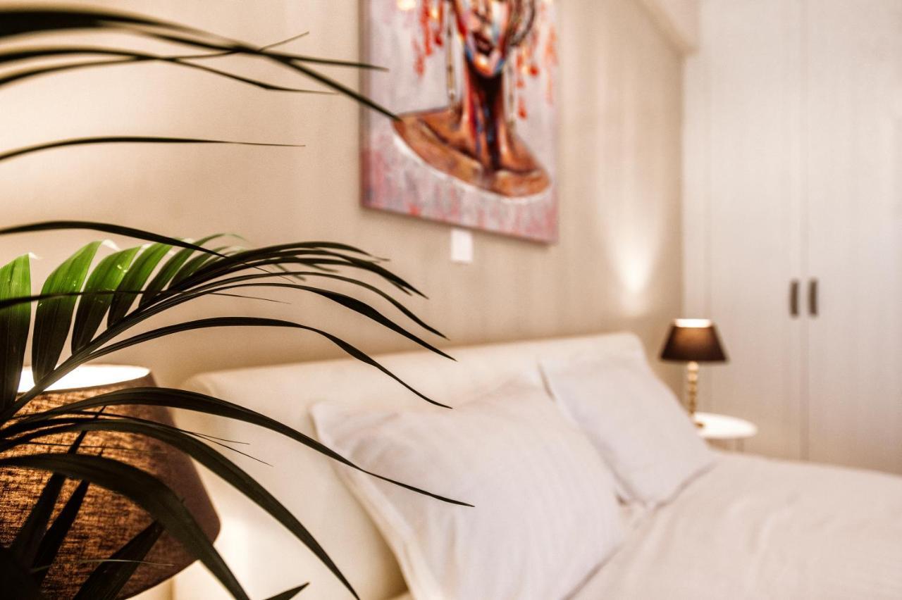 Kentia Fine Living Apartment Kanálion Екстериор снимка